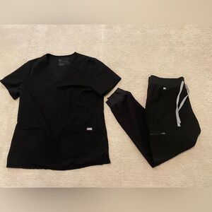 Figs Scrubs Set in Black